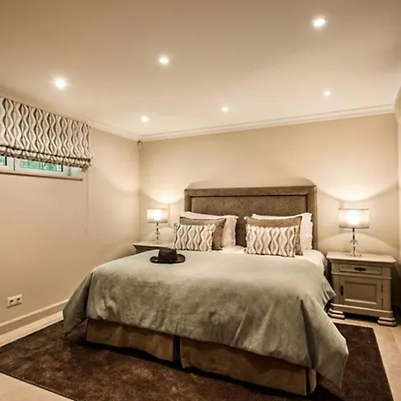 Sleeps 10 Pool Air Con Wifi * Quinta do Lago