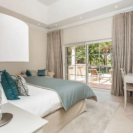 Sleeps 10 Pool Air Con Wifi Quinta do Lago